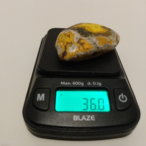 Bumblebee Jasper specimen/cab/palm stone. Natural Beauty. 36.0g NWOT - Picture 7 of 8